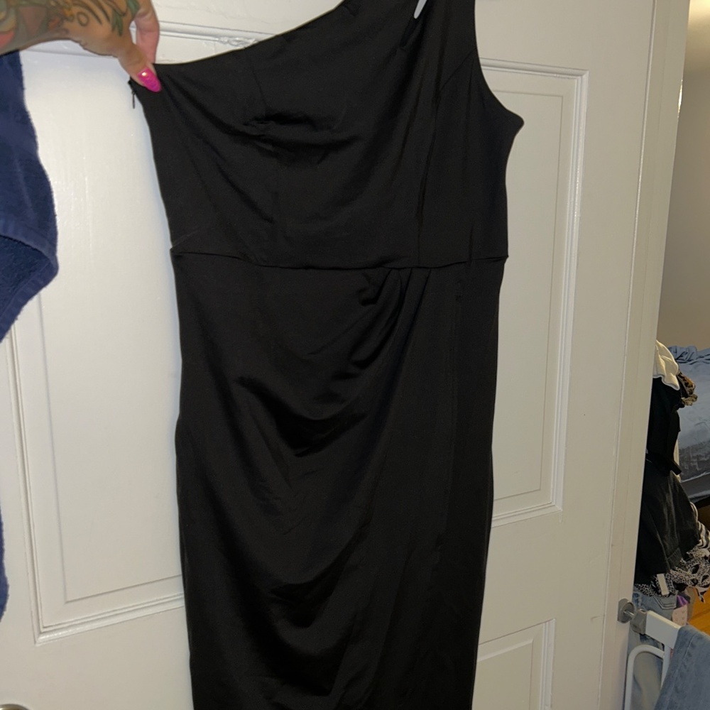 Black party dress - Picture 3 of 6
